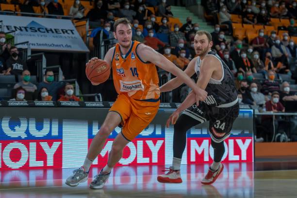 还让他们在 还让他们在