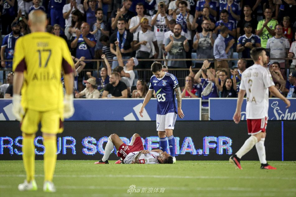 线高度与身 线高度与身