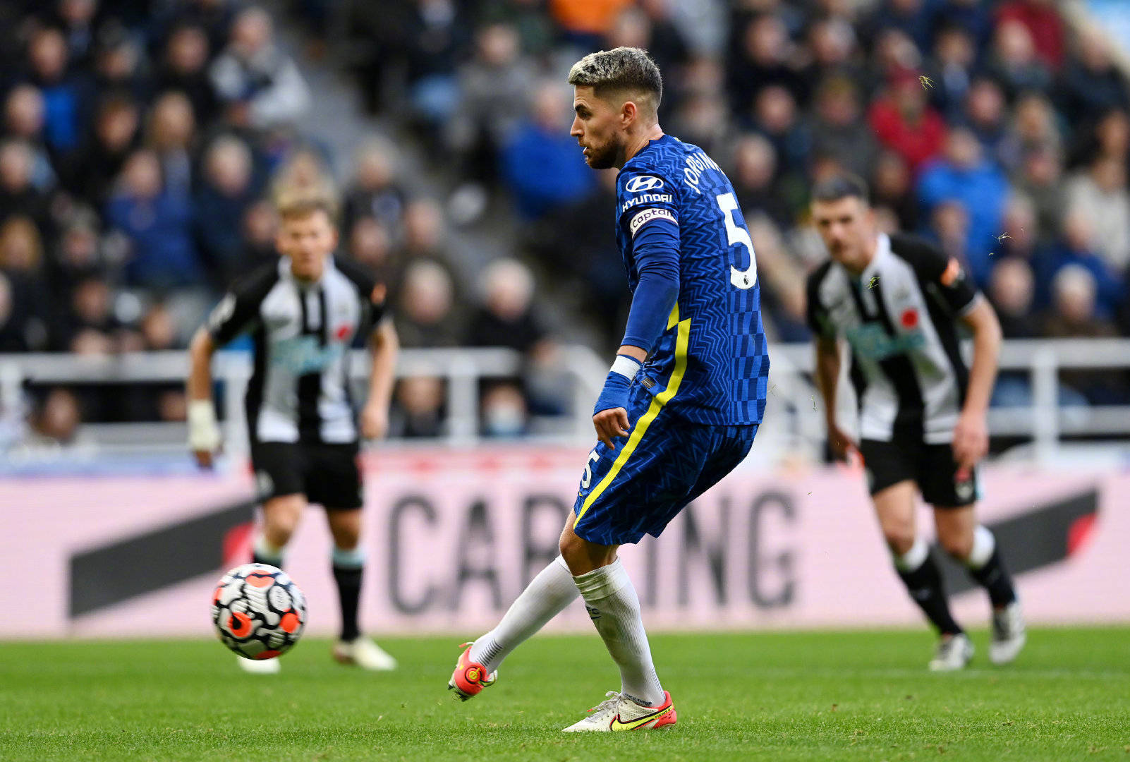 未判罚接触 未判罚接触